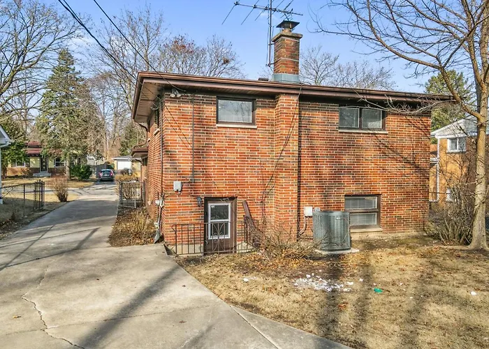 Quiet And Spacious 4br Family Near Naval Base Holiday home *